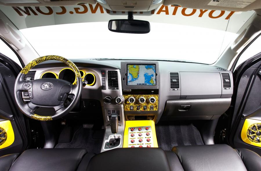  Toyota Tundra Ultimate Fishing 2012 года  (фото 4 из 11)